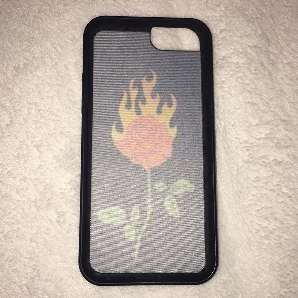 I phone case🥀 - Picture 4 of 4